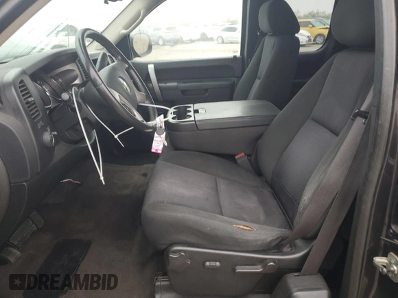 2010 Chevrolet Silverado 1500 LT with VIN 1GCSCSEAXAZ148988, listed as a Copart auction lot 82663464 with 160,829 mi miles and Salvage Title. Bid and sale history available at DreamBid. Image 7.