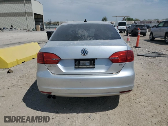 2014 Volkswagen Jetta Sedan SE with VIN 3VWD17AJ3EM284708, listed as a Copart auction lot 53625995 with 124,672 mi miles and Clean Title. Bid and sale history available at carsss.com. Image 6.