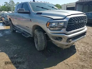 2022 Ram 2500 Big Horn z VIN 3C6UR5MLXNG149714, wystawiony jako Copart lot #56289135 z przebiegiem 110 812 mil mil oraz Szkoda całkowita • Salvage title. Historia ofert i sprzedaży dostępna na DreamBid. Obrazek 13.