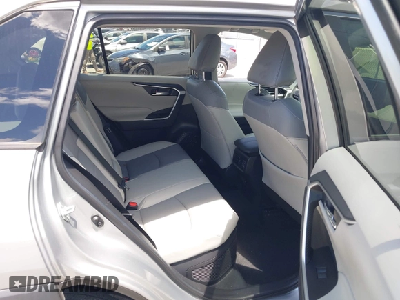 2021 Toyota RAV4 Hybrid LE with VIN 2T3B6RFV2MW018967, listed as a IAAI auction lot 42601989 with 71,046 mi miles and . Bid and sale history available at DreamBid. Image 8.