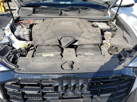 2021 Audi Q8 Premium Plus with VIN WA1EVAF16MD014460, listed as a Copart auction lot 83991764 with 53,464 mi miles and Salvage title. Bid and sale history available at DreamBid. Image 12.