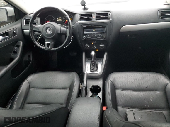 2013 Volkswagen Jetta Sedan SE with VIN 3VWDP7AJXDM418532, listed as a Copart auction lot 44253915 with 103,310 mi miles and Salvage Title. Bid and sale history available at carsss.com. Image 8.