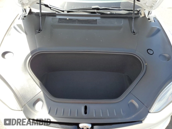 2021 Tesla Model S Plaid с VIN 5YJSA1E66MF453717, выставлен на аукционе Copart как лот 49330355 с пробегом 64 458 миль миль и Списание • Salvage title. История ставок и продаж доступна на DreamBid. Изображение 12.