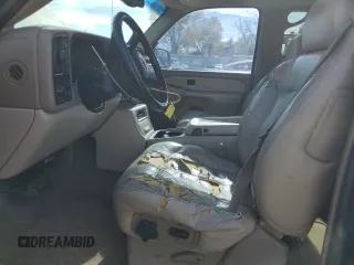 2002 Chevrolet Tahoe Z71 with VIN 1GNEK13Z72R209970, listed as a Copart auction lot 82151364 with 342,869 mi miles and Salvage Title. Bid and sale history available at carsss.com. Image 7.