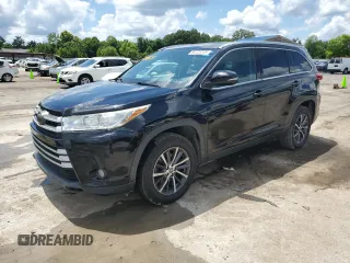 2019 Toyota Highlander SE with VIN 5TDKZRFH0KS559774, listed as a Copart auction lot 58733745 with 149,967 mi miles and Salvage title. Bid and sale history available at DreamBid. Image 1.
