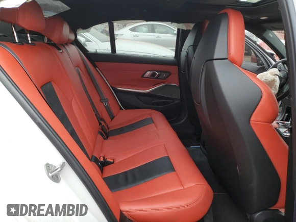 2022 BMW M3 Competition xDrive z VIN WBS43AY08NFM90896, wystawiony jako Copart lot #88685375 z przebiegiem Nie podano mil oraz Szkoda całkowita • Salvage title. Historia ofert i sprzedaży dostępna na DreamBid. Obrazek 10.