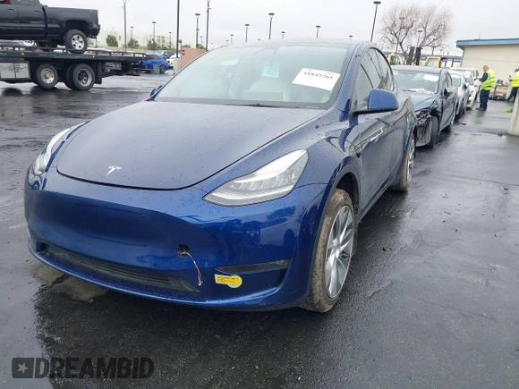 2022 Tesla Model Y Long Range with VIN 7SAYGDEE7NF409294, listed as a IAAI auction lot 41845261 with 73,116 mi miles and . Bid and sale history available at DreamBid. Image 19.