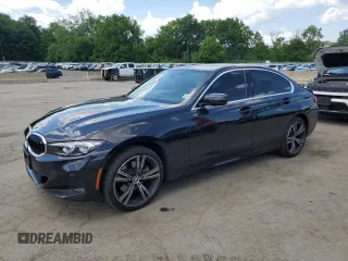 2024 BMW 3 Series 330i xDrive with VIN 3MW89FF02R8E05960, listed as a Copart auction lot 62098575 with 16,730 mi miles and Salvage title. Bid and sale history available at DreamBid. Image 1.