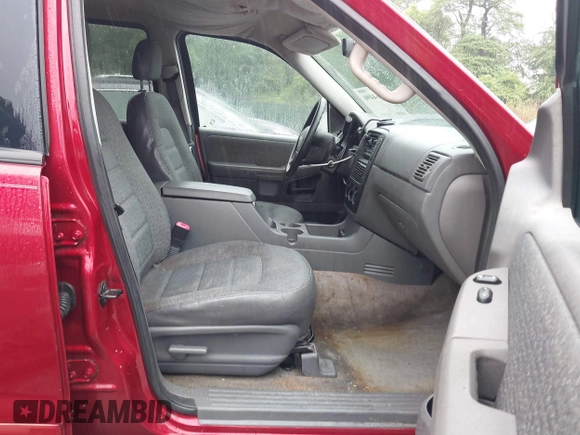 2003 Ford Explorer XLS z VIN 1FMZU62K73ZB49062, wystawiony jako IAAI lot #42264490 z przebiegiem 158 958 mil mil oraz . Historia ofert i sprzedaży dostępna na DreamBid. Obrazek 5.