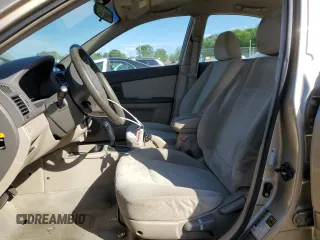 2006 Kia Spectra EX z VIN KNAFE121365269433, wystawiony jako Copart lot #56634735 z przebiegiem 86 551 mil mil oraz Szkoda całkowita • Salvage title. Historia ofert i sprzedaży dostępna na DreamBid. Obrazek 7.