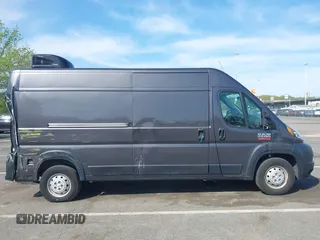 2020 Ram ProMaster Cargo with VIN 3C6TRVDG7LE110120, listed as a IAAI auction lot 41929585 with 65,457 mi miles. Bid and sale history available at carsss.com. Image 14.