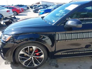 2021 Audi SQ5 Premium Plus z VIN WA1B4AFY1M2001646, wystawiony jako IAAI lot #42227378 z przebiegiem 48 525 mil mil oraz . Historia ofert i sprzedaży dostępna na DreamBid. Obrazek 18.