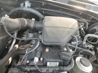 2022 Toyota Tacoma SR with VIN 3TYAX5GN9NT057613, listed as a Copart auction lot 71530185 with 43,575 mi miles and Salvage title. Bid and sale history available at DreamBid. Image 13.