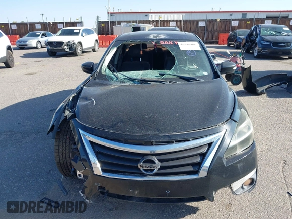 2015 Nissan Altima SL with VIN 1N4BL3AP1FC176811, listed as a IAAI auction lot 40246406 with 146,889 mi miles and . Bid and sale history available at carsss.com. Image 13.