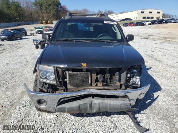 2005 Nissan Frontier 2WD LE with VIN 1N6AD07U95C401972, listed as a Copart auction lot 48394485 with 302,912 mi miles and Salvage Title. Bid and sale history available at carsss.com. Image 5.