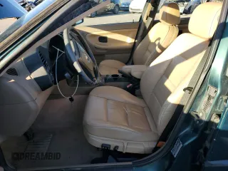 1995 BMW 3 Series 325i with VIN WBACB4329SFM08375, listed as a Copart auction lot 82333444 with 176,746 mi miles and Salvage Title. Bid and sale history available at carsss.com. Image 7.