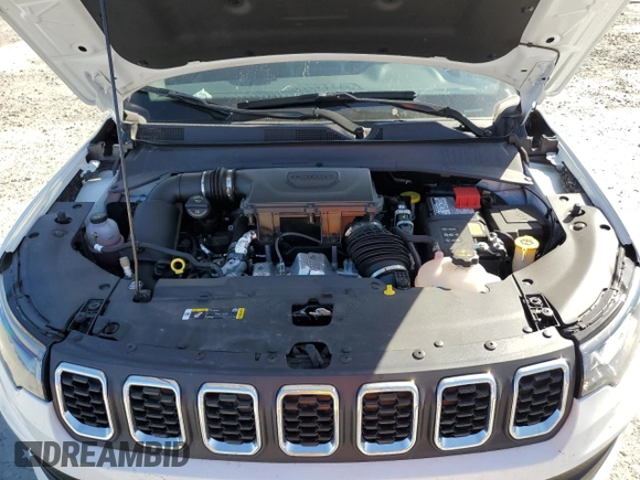 2025 Jeep Compass Sport with VIN 3C4NJDAN3ST515939, listed as a Copart auction lot 47130745 with 9,136 mi miles and Clean title. Bid and sale history available at DreamBid. Image 12.