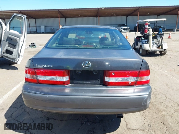2001 Lexus ES 300 with VIN JT8BF28G910341451, listed as a IAAI auction lot 41776563 with 183,803 mi miles and . Bid and sale history available at DreamBid. Image 16.