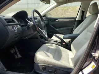 2015 Volkswagen Passat SE z VIN 1VWBV7A39FC066580, wystawiony jako Copart lot #54705935 z przebiegiem 162 056 mil mil oraz Szkoda całkowita • Salvage title. Historia ofert i sprzedaży dostępna na DreamBid. Obrazek 7.