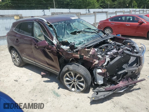 2017 Lincoln MKC Select with VIN 5LMCJ2D94HUL51571, listed as a Copart auction lot 51964575 with Not provided miles and Non repairable. Bid and sale history available at DreamBid. Image 4.