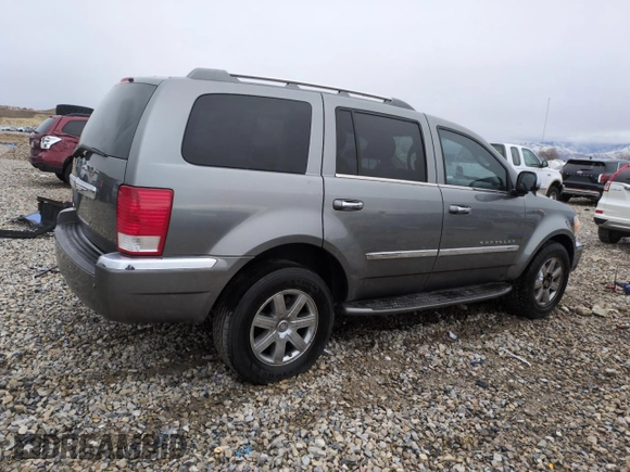 2008 Chrysler Aspen Limited z VIN 1A8HW58N98F122842, wystawiony jako Copart lot #86193384 z przebiegiem 205 049 mil mil oraz Szkoda całkowita • Salvage title. Historia ofert i sprzedaży dostępna na DreamBid. Obrazek 3.