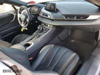 2017 BMW i8 with VIN WBY2Z2C35HV676554, listed as a Copart auction lot 69516714 with 58,163 mi miles and Salvage Title. Bid and sale history available at carsss.com. Image 8.