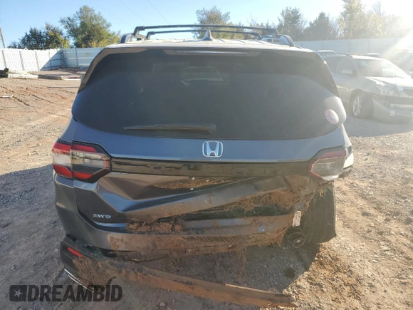 2025 Honda Pilot Elite with VIN 5FNYG1H86SB060061, listed as a Copart auction lot 81537784 with 275 mi miles and Salvage Title. Bid and sale history available at carsss.com. Image 6.