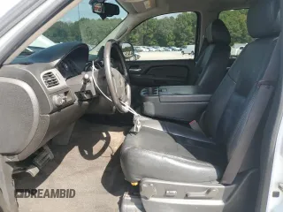 2008 Chevrolet Avalanche LTZ with VIN 3GNEC12068G112834, listed as a Copart auction lot 74538904 with 204,838 mi miles and Salvage Title. Bid and sale history available at carsss.com. Image 7.