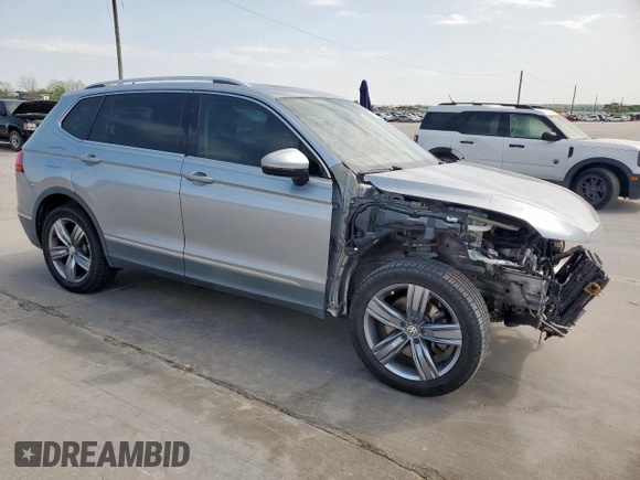 2020 Volkswagen Tiguan SE with VIN 3VV2B7AX0LM060645, listed as a Copart auction lot 51286495 with 63,274 mi miles and Salvage Title. Bid and sale history available at DreamBid. Image 4.