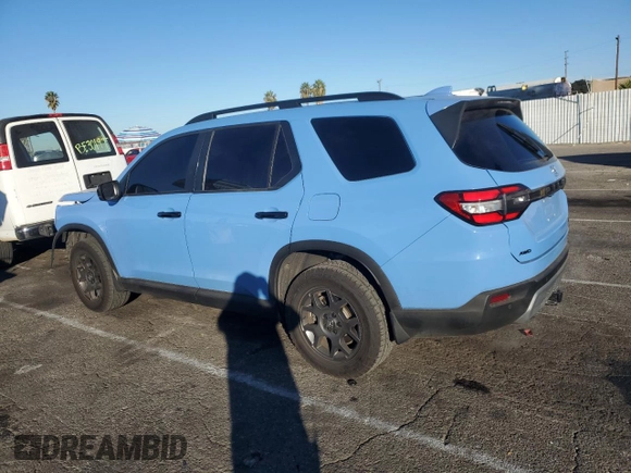 2023 Honda Pilot TrailSport with VIN 5FNYG1H67PB038169, listed as a Copart auction lot 81644104 with 34,099 mi miles and Salvage Title. Bid and sale history available at carsss.com. Image 2.