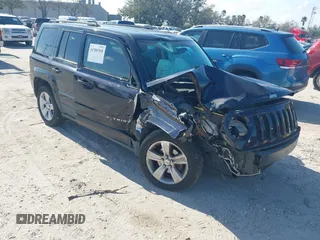 2011 Jeep Patriot Latitude z VIN 1J4NT1GB4BD167655, wystawiony jako IAAI lot #41580368 z przebiegiem 119 662 mil mil oraz . Historia ofert i sprzedaży dostępna na DreamBid. Obrazek 1.