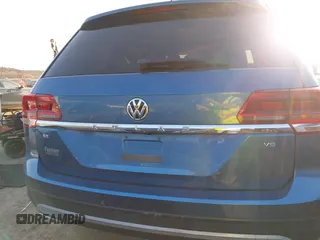 2019 Volkswagen Atlas SE z VIN 1V2WR2CA8KC532337, wystawiony jako IAAI lot #41771769 z przebiegiem 97 301 mil mil oraz . Historia ofert i sprzedaży dostępna na DreamBid. Obrazek 17.