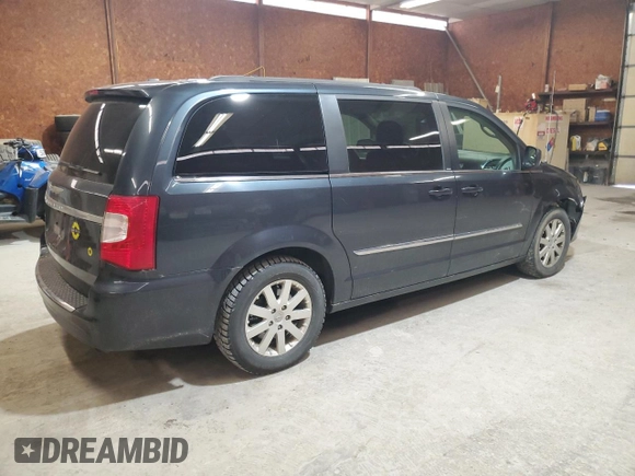 2014 Chrysler Town & Country Touring z VIN 2C4RC1BG5ER326758, wystawiony jako Copart lot #48863395 z przebiegiem 203 552 mil mil oraz Szkoda całkowita • Salvage title. Historia ofert i sprzedaży dostępna na DreamBid. Obrazek 3.