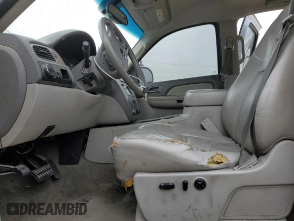 2008 GMC Sierra 1500 with VIN 2GTEC13Y581210775, listed as a Copart auction lot 47855975 with 229,239 mi miles and Clean Title. Bid and sale history available at DreamBid. Image 7.