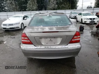 2006 Mercedes-Benz C 280 Luxury with VIN WDBRF54H16F823236, listed as a Copart auction lot 44199675 with 252,563 mi miles and Clean Title. Bid and sale history available at DreamBid. Image 6.
