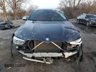 2019 BMW X4 M40i z VIN 5UXUJ5C5XKLA93583, wystawiony jako Copart lot #84643664 z przebiegiem Nie podano mil oraz Szkoda całkowita • Salvage title. Historia ofert i sprzedaży dostępna na DreamBid. Obrazek 5.