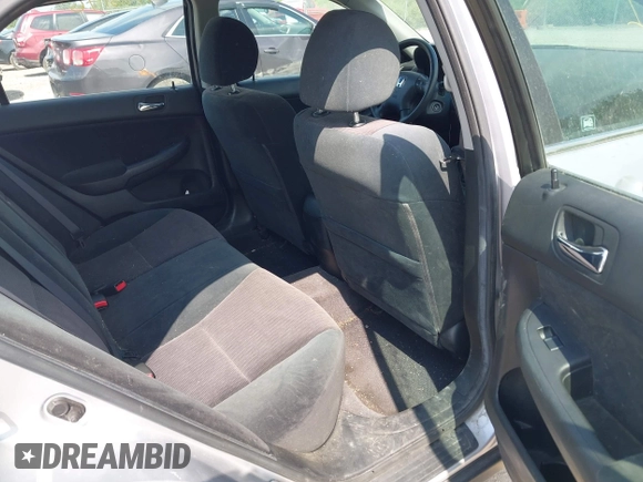2003 Honda Accord LX with VIN 1HGCM563X3A098325, listed as a IAAI auction lot 42746146 with 204,146 mi miles and . Bid and sale history available at DreamBid. Image 8.
