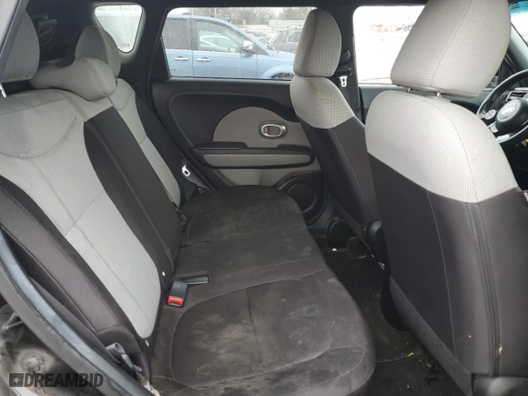 2015 Kia Soul with VIN KNDJN2A26F7205663, listed as a Copart auction lot 45842404 with 218,067 mi miles and Salvage Title. Bid and sale history available at carsss.com. Image 10.