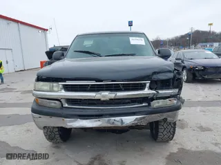 2003 Chevrolet Tahoe LS with VIN 1GNEC13V73R139530, listed as a IAAI auction lot 41598138 with 337,245 mi miles. Bid and sale history available at carsss.com. Image 12.