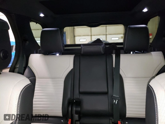 2023 Land Rover Discovery with VIN SALRT2EX6P2473537, listed as a Copart auction lot 84108644 with 32,251 mi miles and Non Repairable. Bid and sale history available at DreamBid. Image 10.