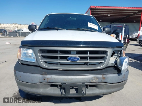 2003 Ford F-150 с VIN 2FTPX17Z63CA02885, выставлен на аукционе IAAI как лот 41782773 с пробегом 184 306 миль миль и . История ставок и продаж доступна на DreamBid. Изображение 12.