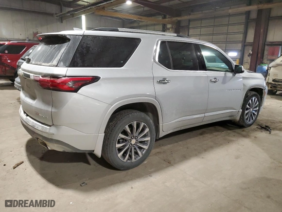 2022 Chevrolet Traverse Premier with VIN 1GNEVKKW7NJ157876, listed as a Copart auction lot 88683885 with 28,459 mi miles and Salvage Title. Bid and sale history available at carsss.com. Image 3.