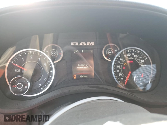2024 Ram 1500 Tradesman z VIN 1C6SRFNT0RN225627, wystawiony jako Copart lot #69763084 z przebiegiem 4 563 mil mil oraz Szkoda całkowita • Salvage title. Historia ofert i sprzedaży dostępna na DreamBid. Obrazek 9.