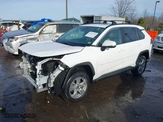 2022 Toyota RAV4 Hybrid XLE with VIN 4T3RWRFV3NU051850, listed as a IAAI auction lot 41571914 with 55,584 mi miles. Bid and sale history available at carsss.com. Image 2.