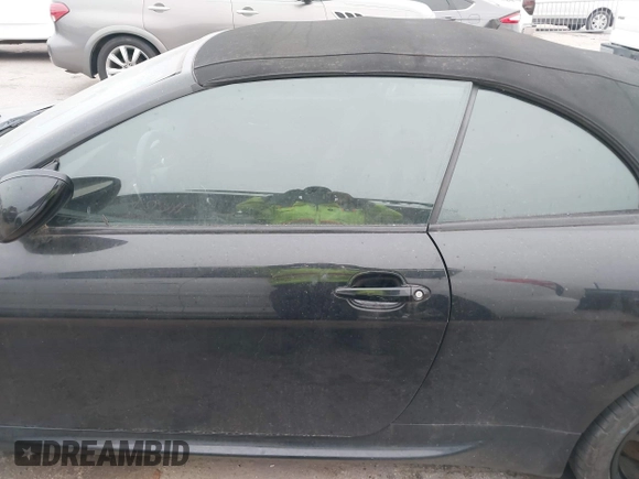 2007 BMW 6 Series M6 z VIN WBSEK93587CY78191, wystawiony jako IAAI lot #41703769 z przebiegiem Nie podano mil oraz . Historia ofert i sprzedaży dostępna na DreamBid. Obrazek 14.