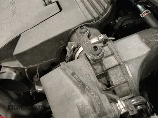 2025 Honda Pilot Black Edition z VIN 5FNYG1H97SB021763, wystawiony jako IAAI lot #41059716 z przebiegiem 11 594 mil mil oraz . Historia ofert i sprzedaży dostępna na DreamBid. Obrazek 19.