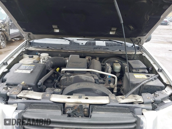 2006 GMC Envoy SLE z VIN 1GKDT13S562187698, wystawiony jako IAAI lot #41808778 z przebiegiem 167 023 mil mil oraz . Historia ofert i sprzedaży dostępna na DreamBid. Obrazek 10.