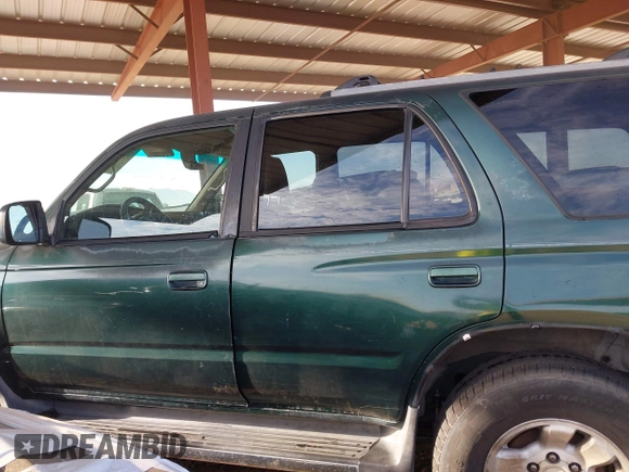 1999 Toyota 4Runner SR5 z VIN JT3GN86R4X0129944, wystawiony jako IAAI lot #41537597 z przebiegiem 361 416 mil mil oraz . Historia ofert i sprzedaży dostępna na DreamBid. Obrazek 14.