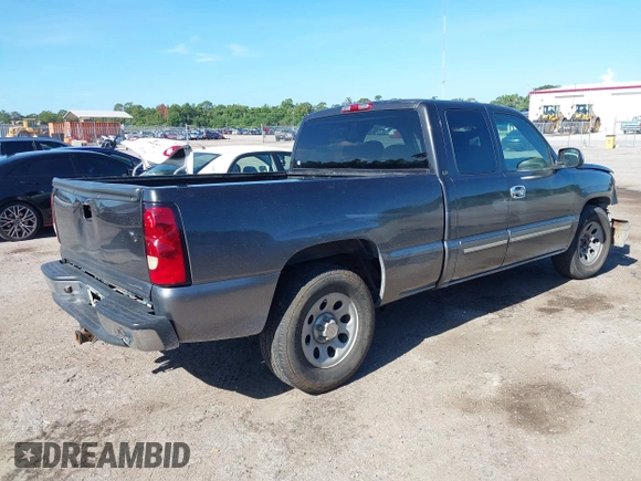2005 Chevrolet Silverado 1500 LS with VIN 1GCEC19Z45Z212469, listed as a IAAI auction lot 42471142 with 171,228 mi miles and . Bid and sale history available at DreamBid. Image 4.