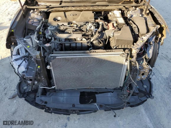 2019 Toyota Camry LE with VIN 4T1B11HK0KU184235, listed as a Copart auction lot 85879974 with 39,799 mi miles and Non Repairable. Bid and sale history available at carsss.com. Image 11.
